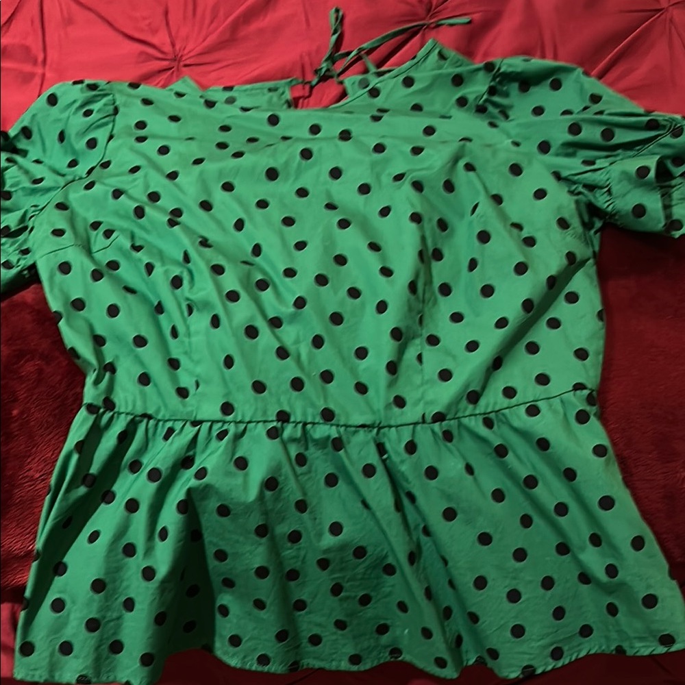 Who What Wear Green Polka Dot Blouse